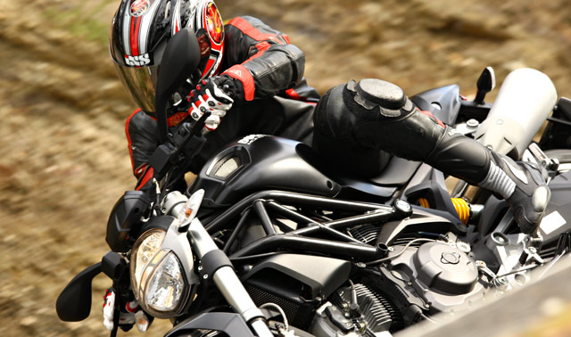 Ducati Monster 696 ABS Fühler Drehzahlsensor Geschwindigkeitsgebe