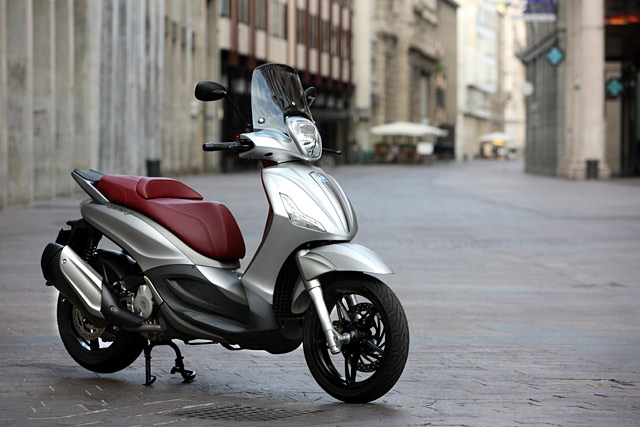 Piaggio Beverly 350 Touring ABS