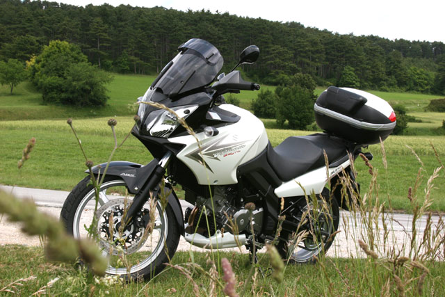 Suzuki V-Strom 650 Bikecity